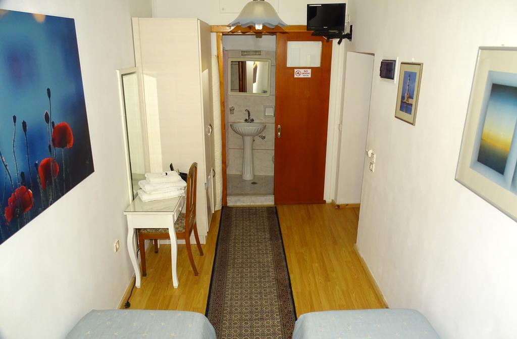 Anemones Rooms Chania  Екстер'єр фото