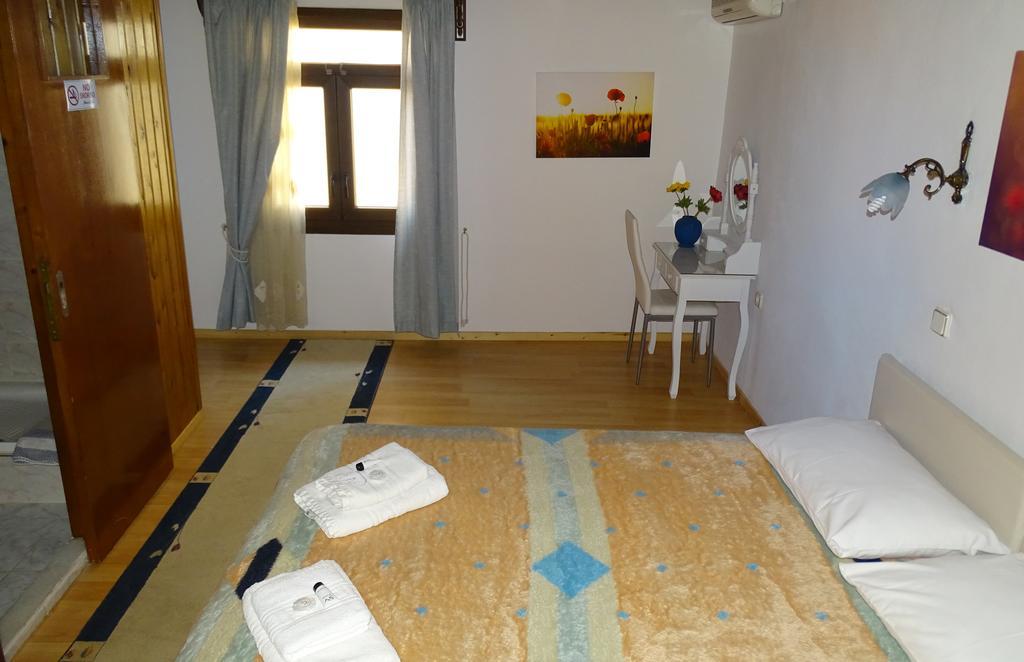 Anemones Rooms Chania  Екстер'єр фото