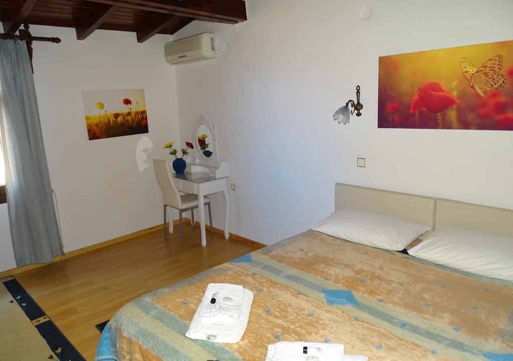 Anemones Rooms Chania  Екстер'єр фото